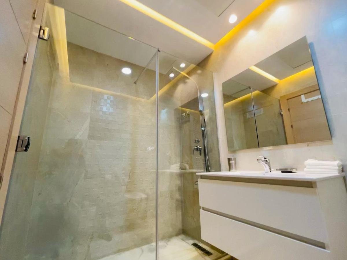 Zen Apartment In The Center Of Tangeri Esterno foto